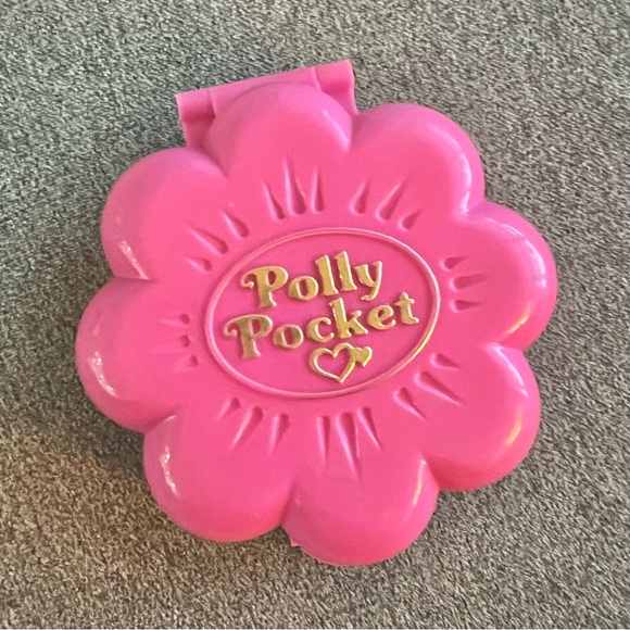 Rare Vintage 1990 Bluebird Toys Polly Pocket: Mr Fry’s Restaurant - Picture 5 of 7